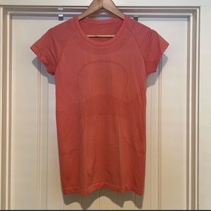 Lululemon swiftly tech short sleeve